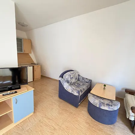 Daisy Guest house 4*