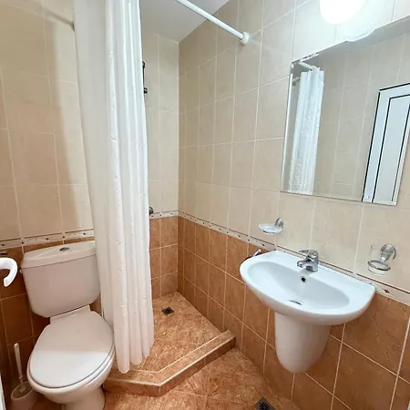 Daisy Guest house 4*