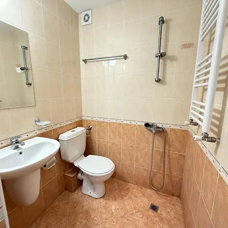 Guest house Daisy 4*